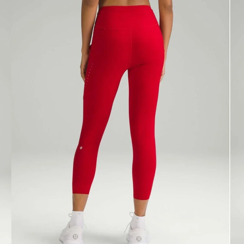 Lululemon Fast and Free high-rise crop 23” 3 pockets update Red size 0